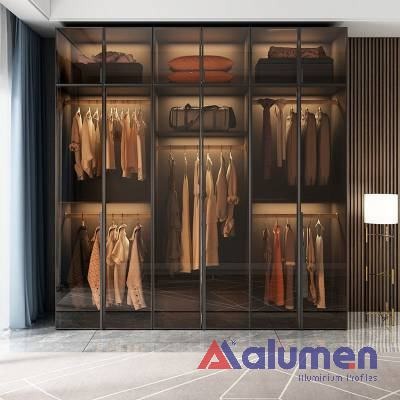 Tủ áo khung nhôm vân gỗ cánh kính sang trọng