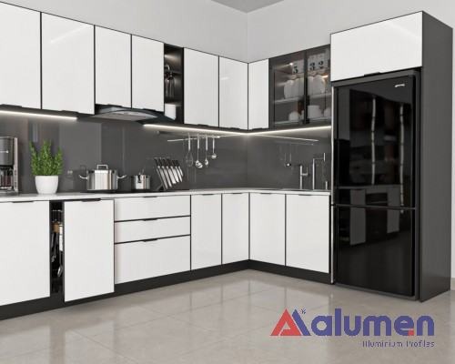 Độ bền vượt trội của tủ bếp hợp kim nhôm