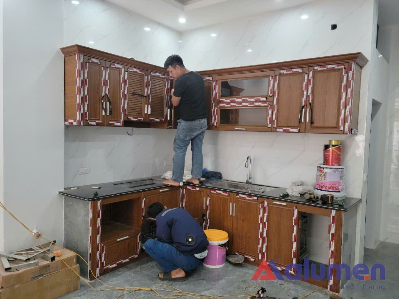 Quy trình thi công tủ bếp nhôm hệ 55