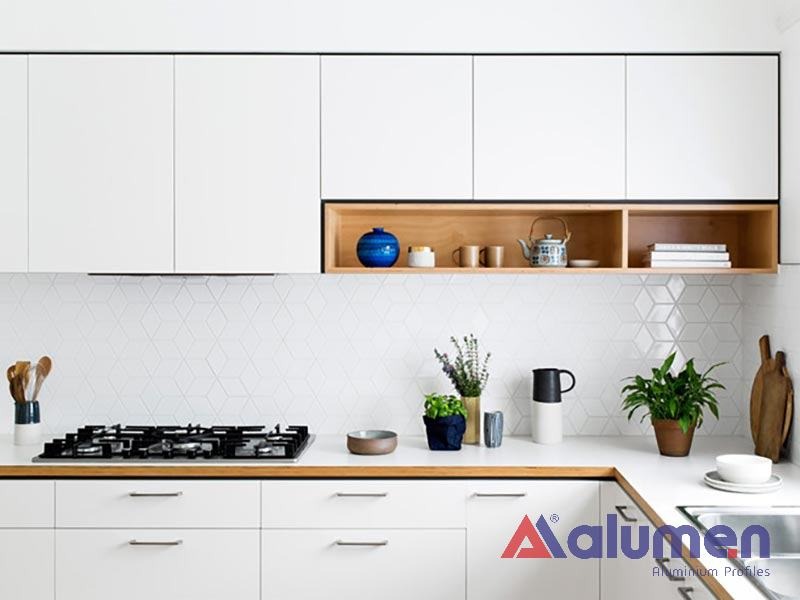Tủ bếp treo tường tối ưu không gian