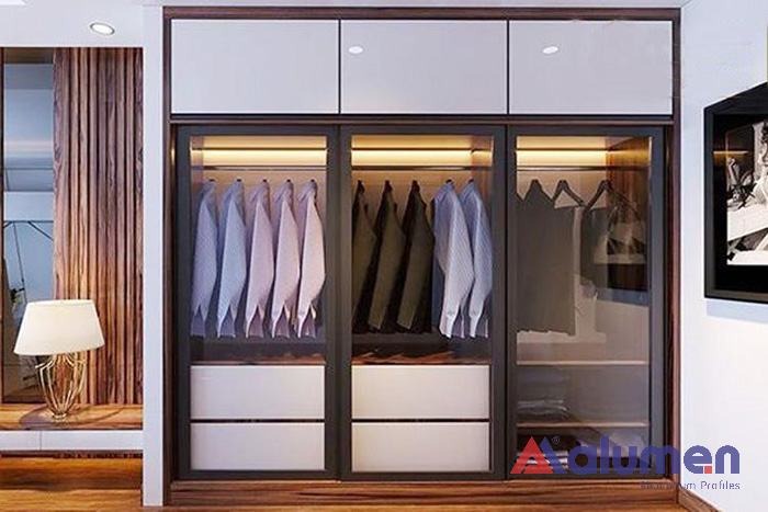 Ưu điểm của cánh kính tủ áo lùa